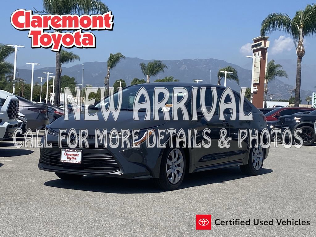 Certified 2026 Toyota Corolla LE image 1