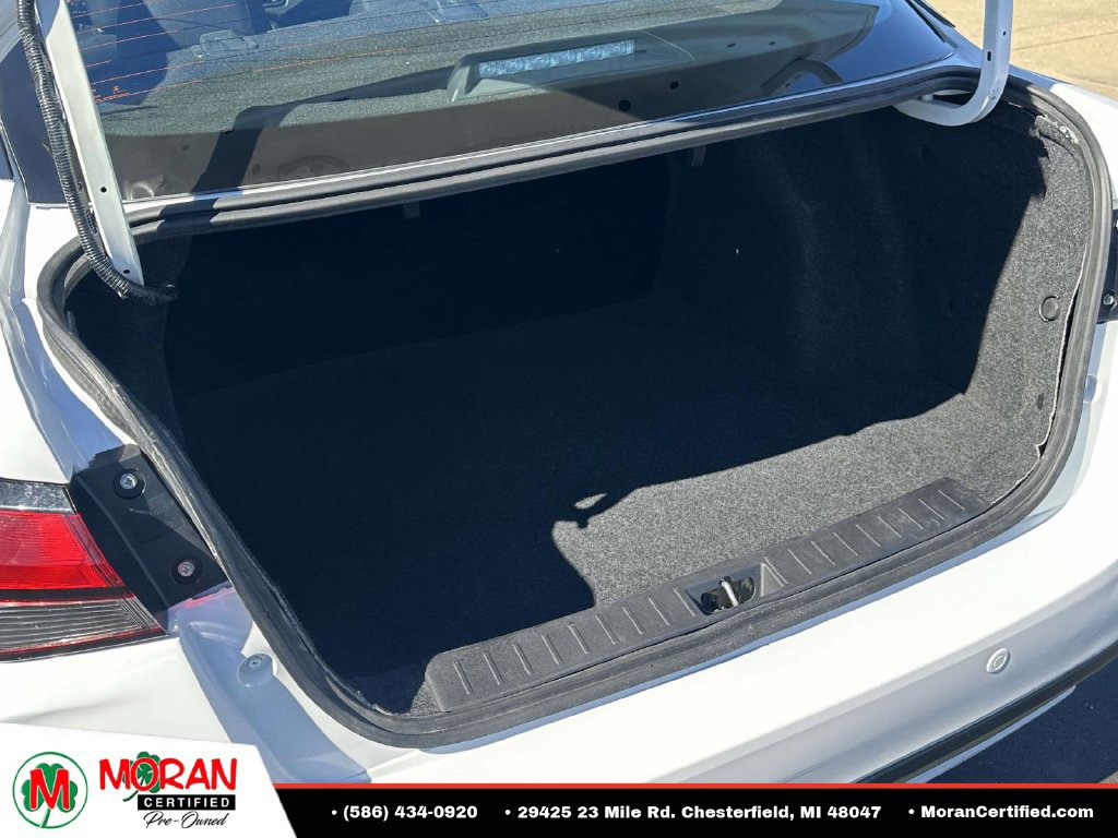 Used 2025 Nissan Versa S w/ Trunk Package FWD image 10