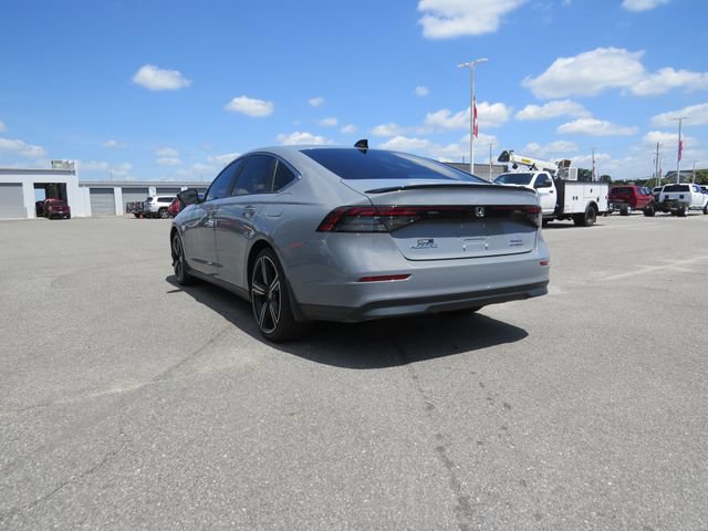 Used 2024 Honda Accord Sport image 5