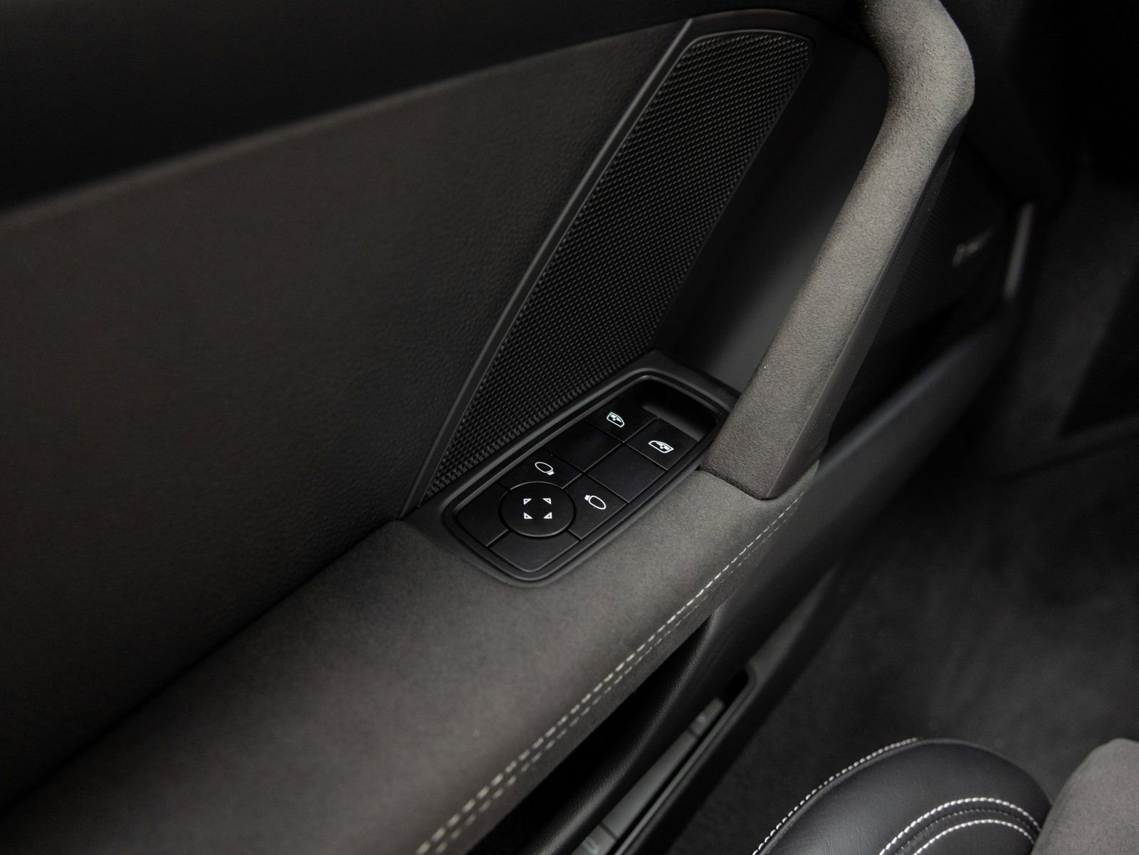 Certified 2022 Porsche 911 GT3 image 22