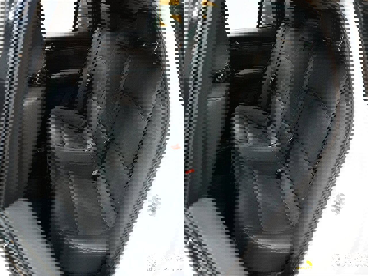 Used 2018 BMW X4 xDrive28i image 32