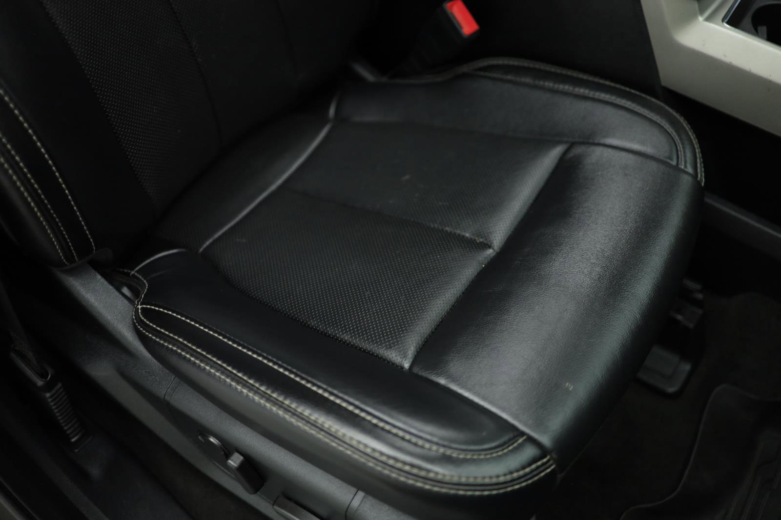 Used 2020 Ford F150 Lariat w/ Equipment Group 502A Luxury image 61