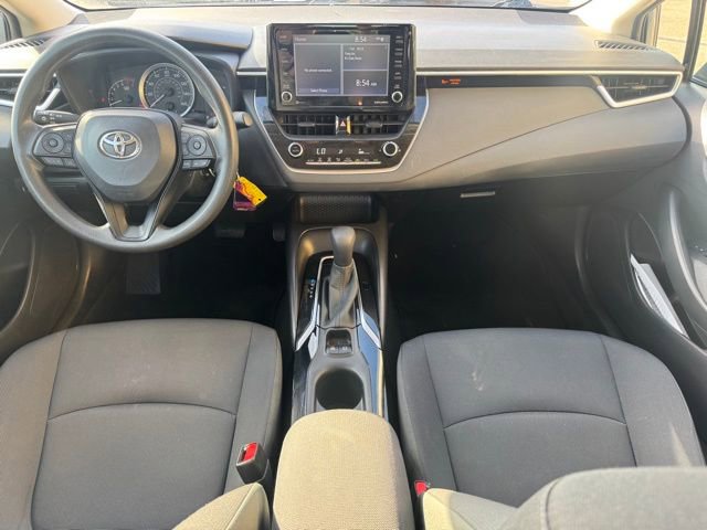 Used 2022 Toyota Corolla LE image 15