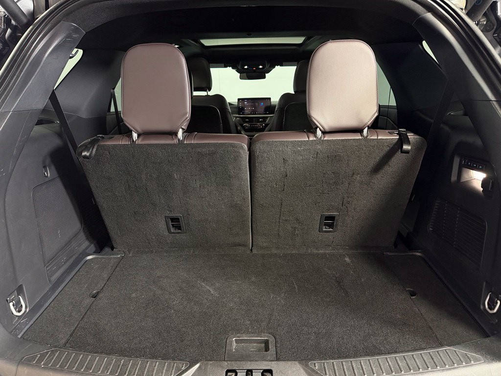 Used 2025 Ford Explorer Platinum w/ LUX Leather Package AWD/4WD image 21