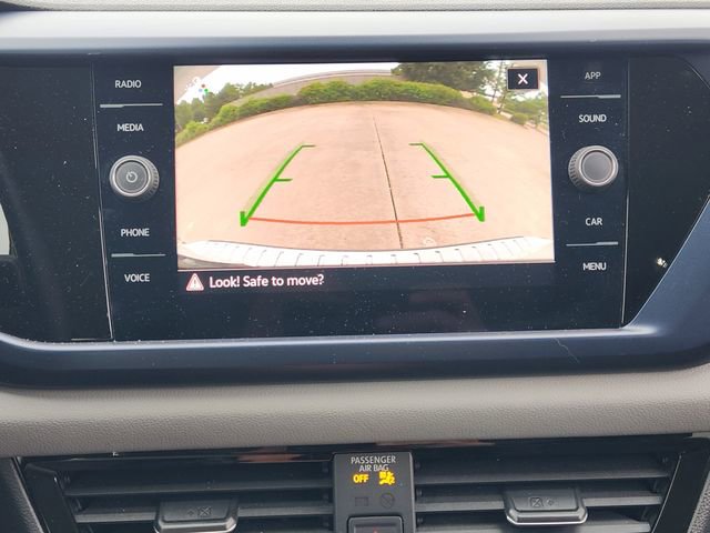 Used 2023 Volkswagen Taos SE FWD image 18