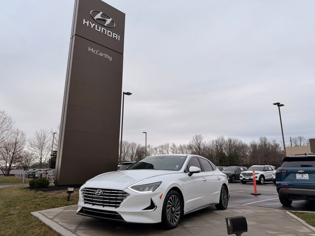 Used 2020 Hyundai Sonata SEL image 1