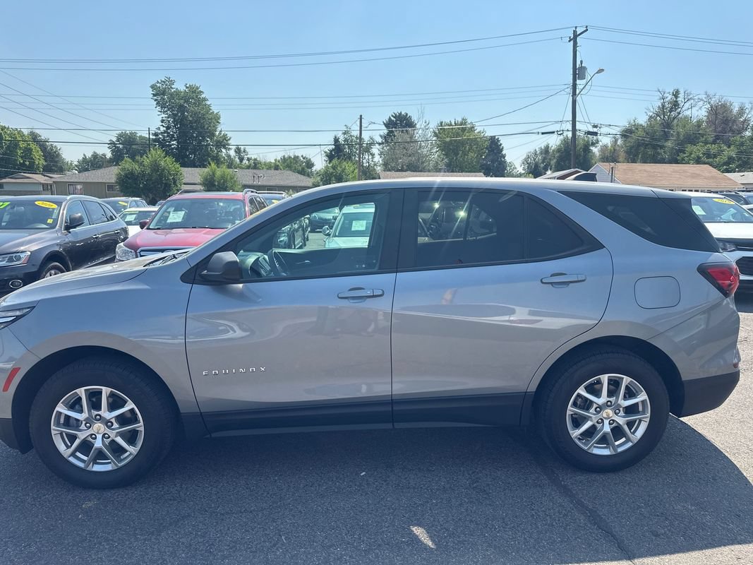 Used 2023 Chevrolet Equinox LS w/ LS Convenience Package AWD/4WD image 13