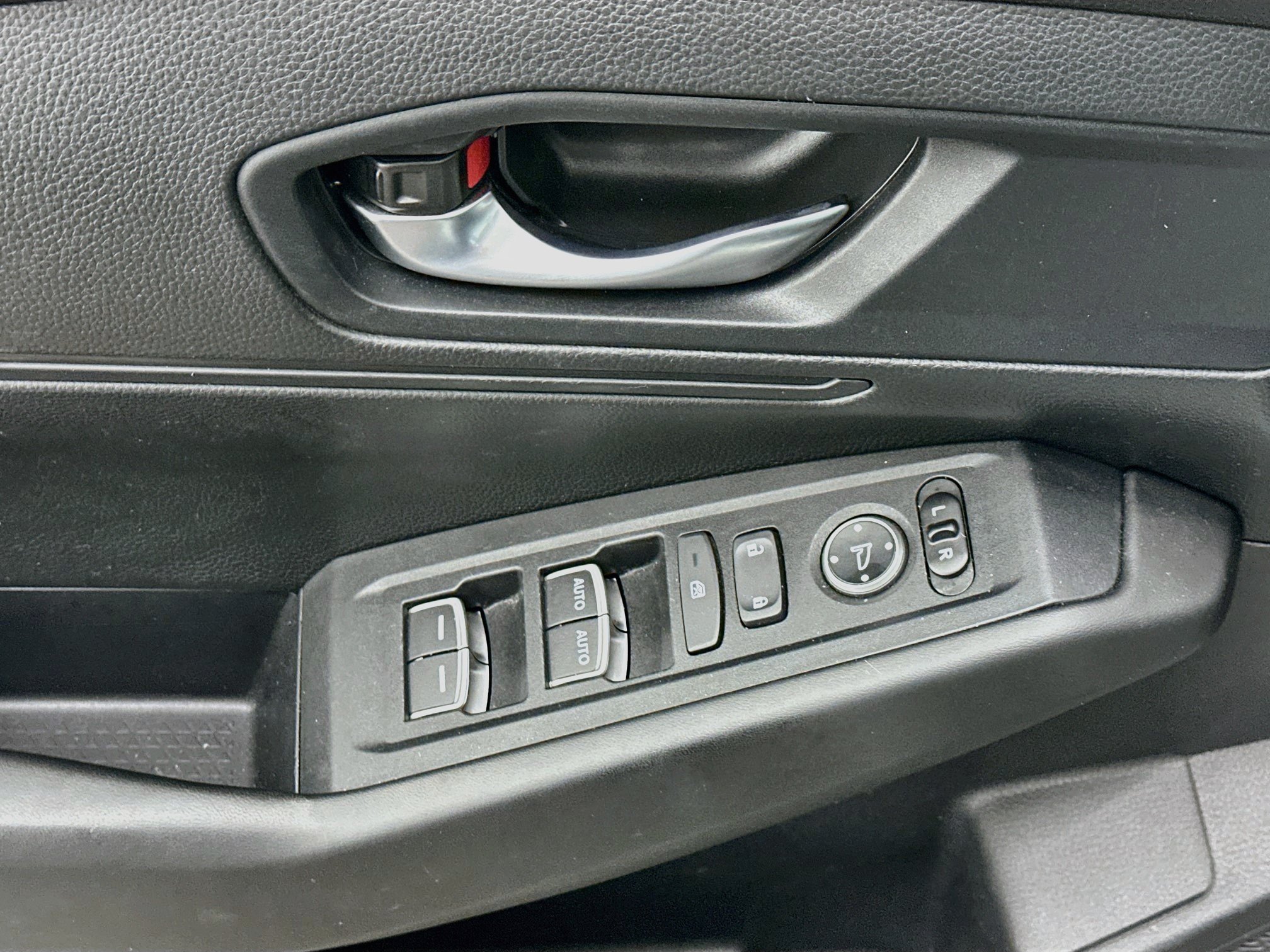 Used 2023 Honda Accord LX image 15