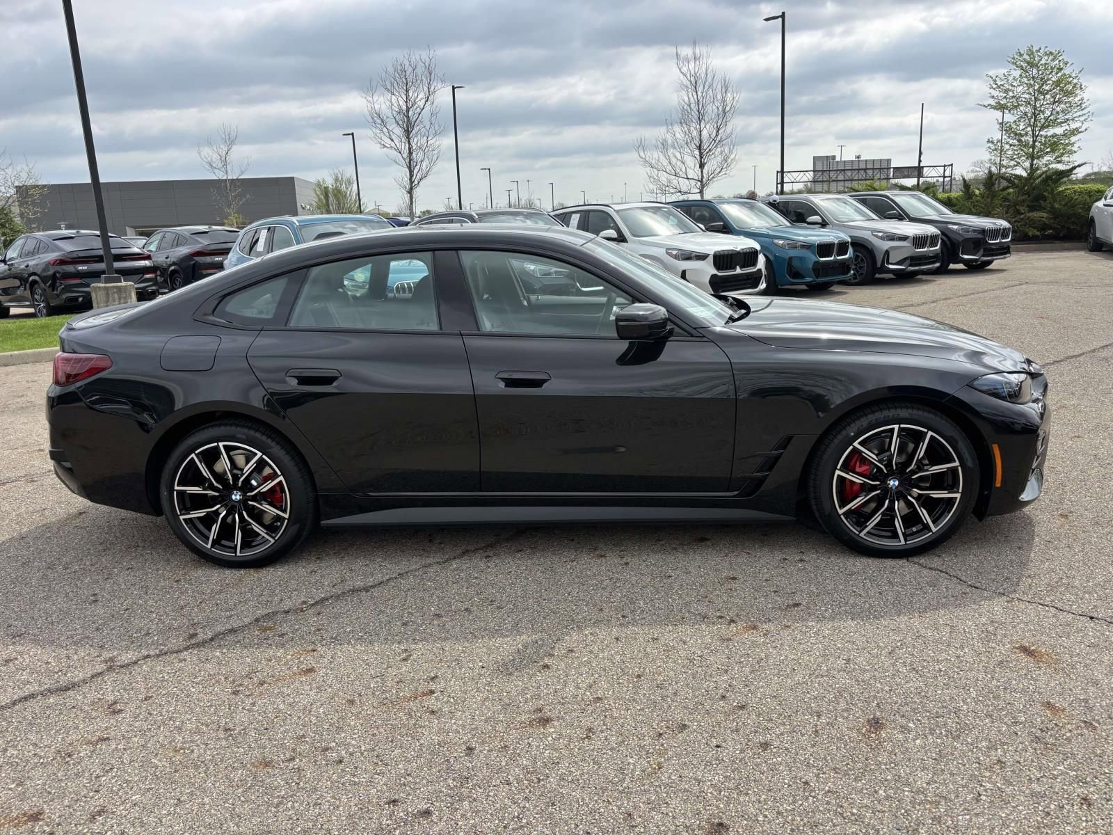 New 2026 BMW i4 xDrive40i w/ M Sport Package AWD/4WD image 4
