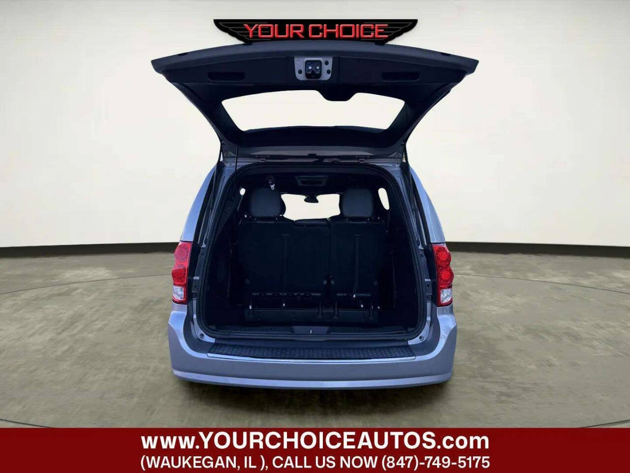 Used 2019 Dodge Grand Caravan GT FWD image 9