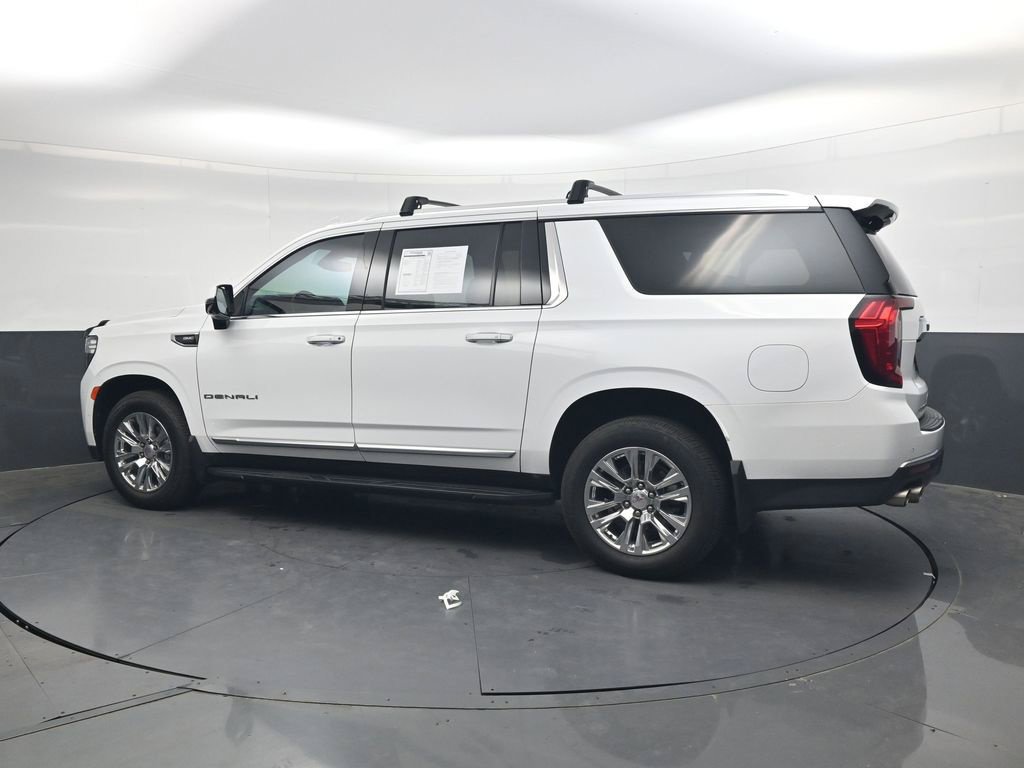 Used 2021 GMC Yukon XL Denali AWD/4WD image 8