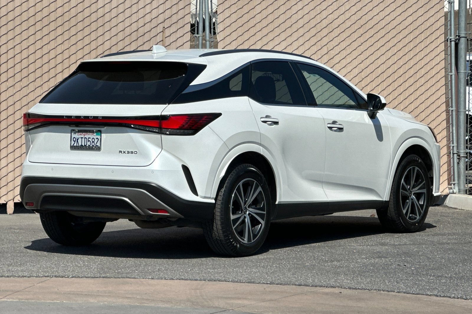 Certified 2024 Lexus RX 350 Premium w/ Accessory Package (Z1) FWD image 4