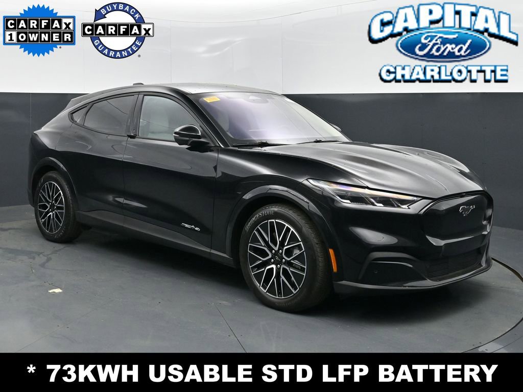 Used 2025 Ford Mustang Mach-E Premium image 3