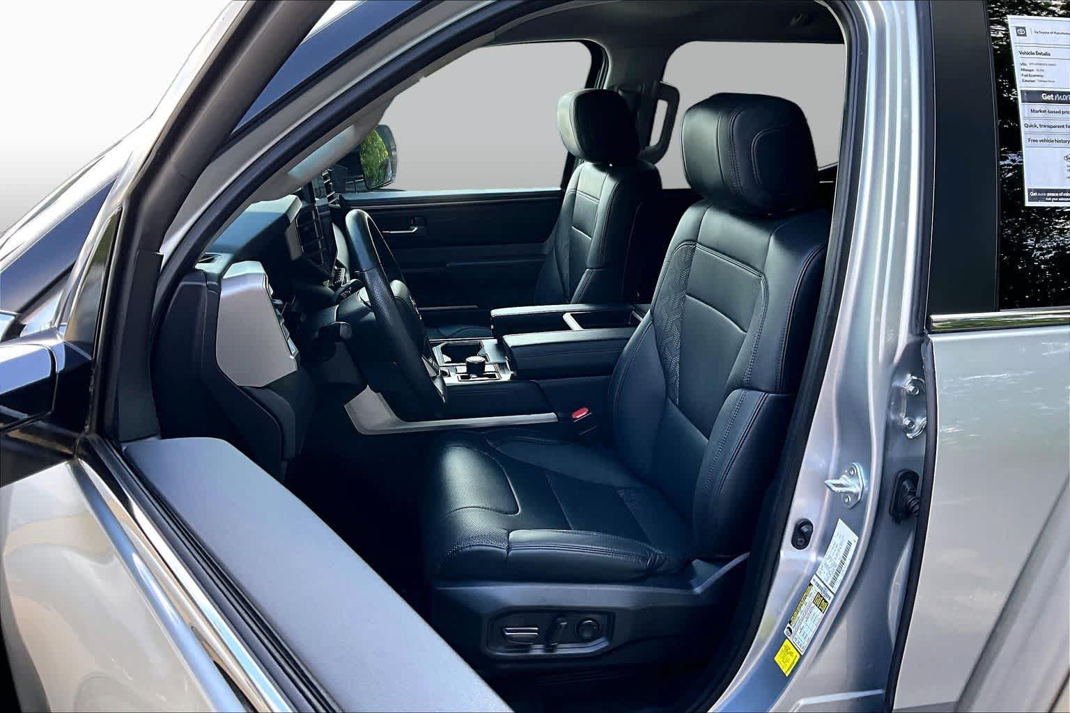 Used 2024 Toyota Tundra Limited AWD/4WD image 9