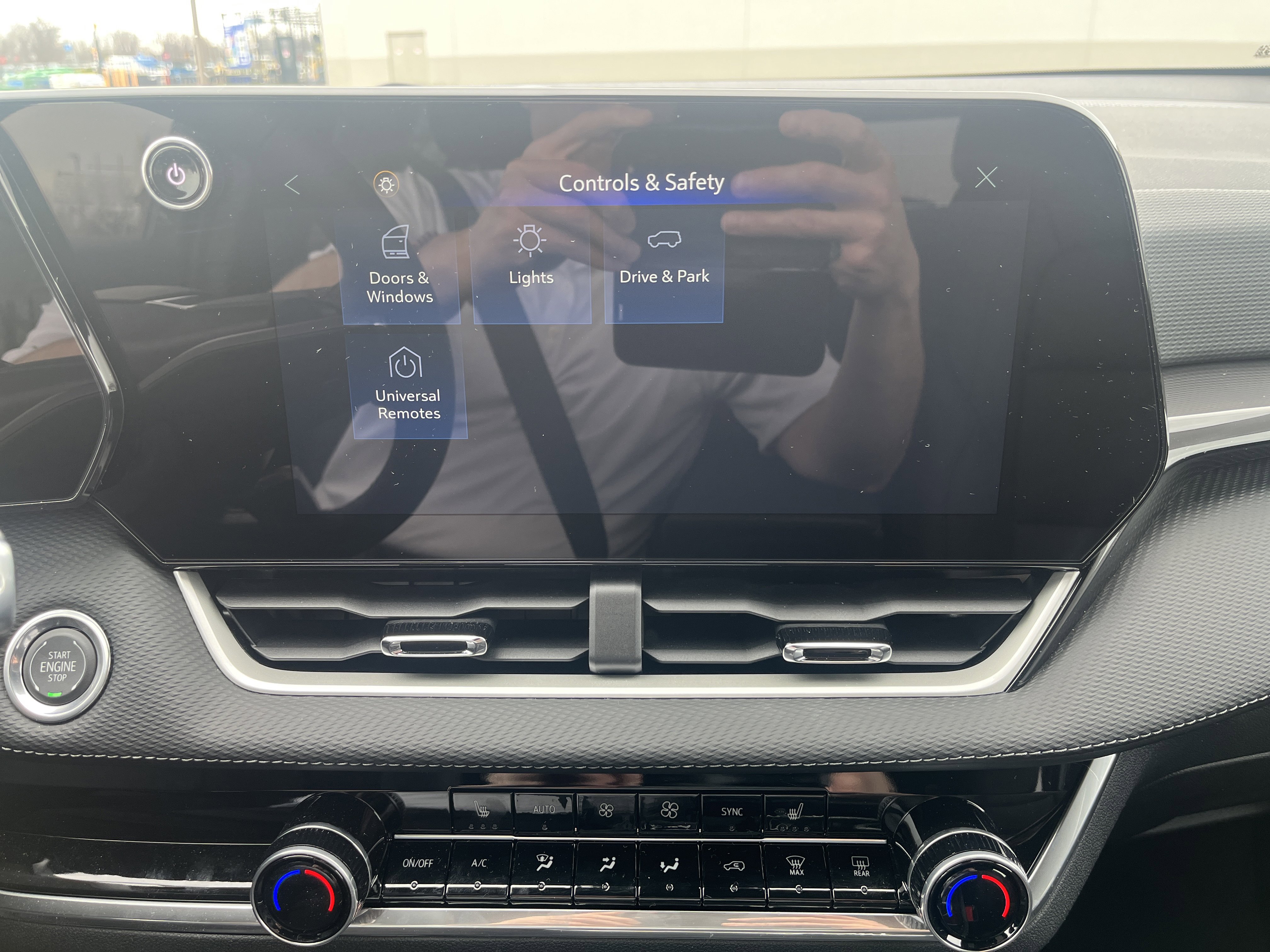 Used 2026 Chevrolet Equinox LT w/ Convenience Package II image 26