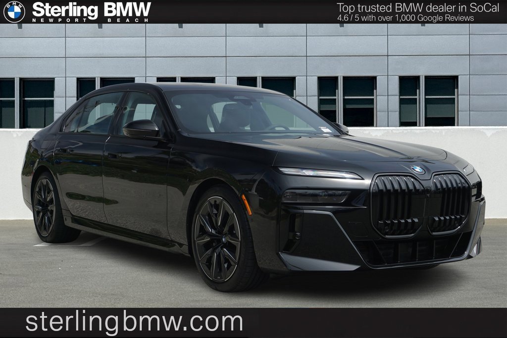 New 2025 BMW 760i xDrive w/ Executive Package