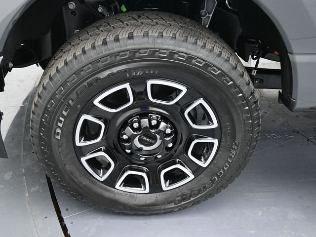 New 2026 Ford F250 Platinum image 10