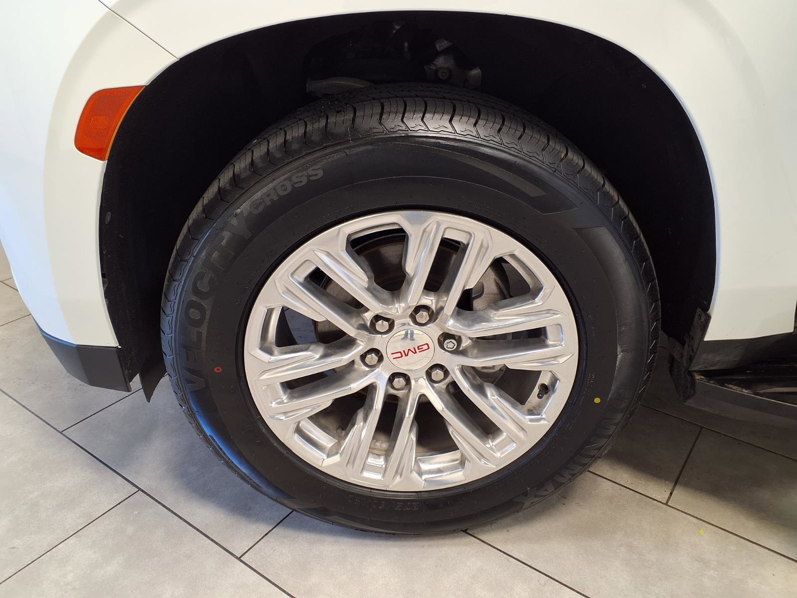 Used 2022 GMC Yukon SLT image 29