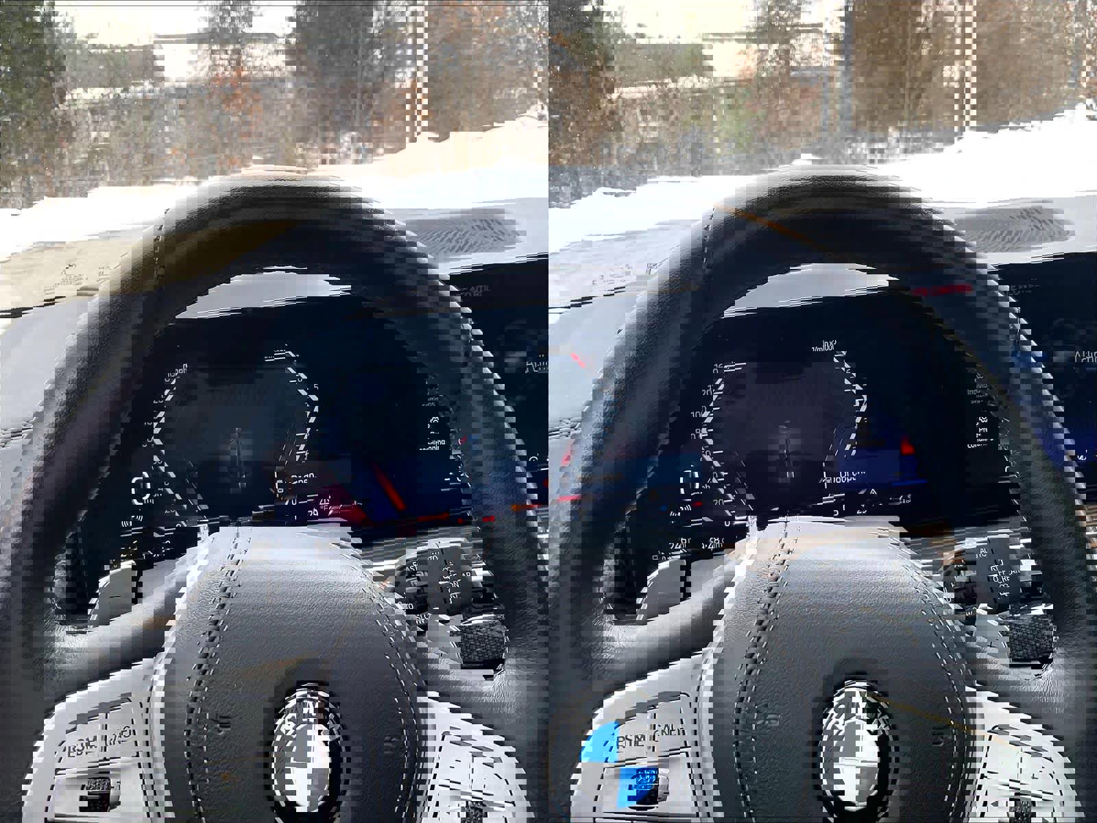 Used 2024 BMW X7 xDrive40i w/ Executive Package image 25