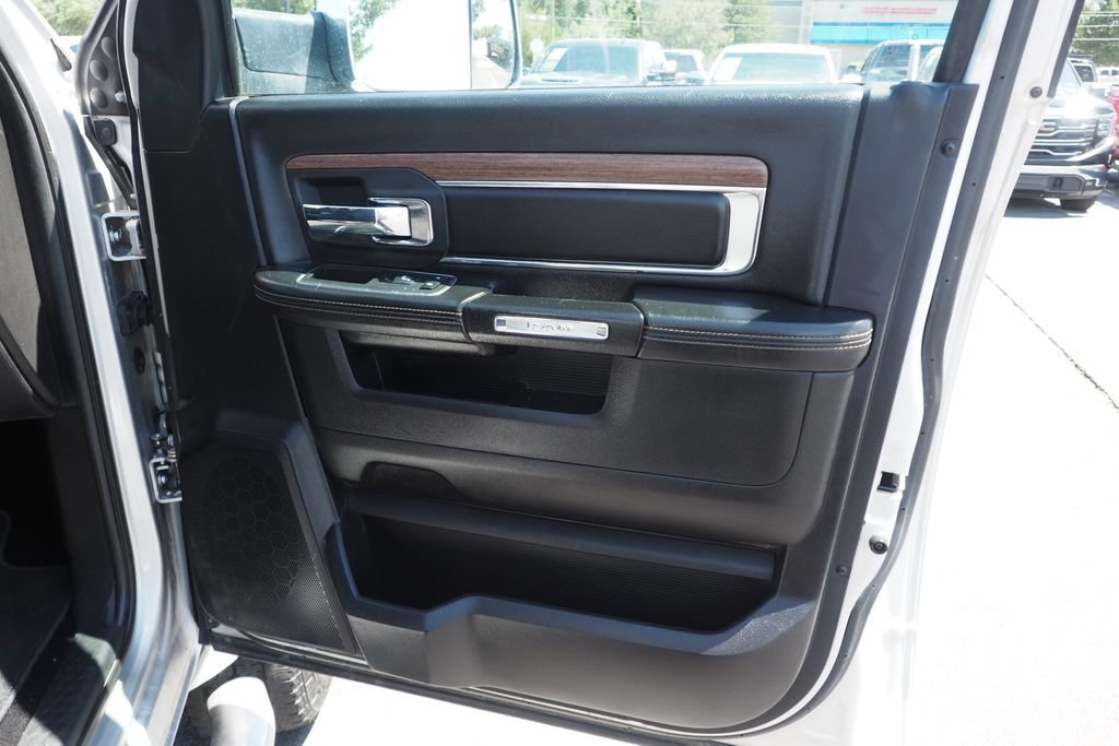 Used 2016 RAM 2500 Laramie w/ Convenience Group AWD/4WD image 21