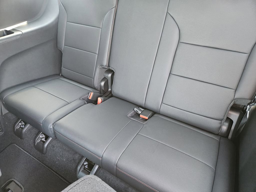 New 2026 Chevrolet Traverse Z71 w/ Driver Confidence Package image 22