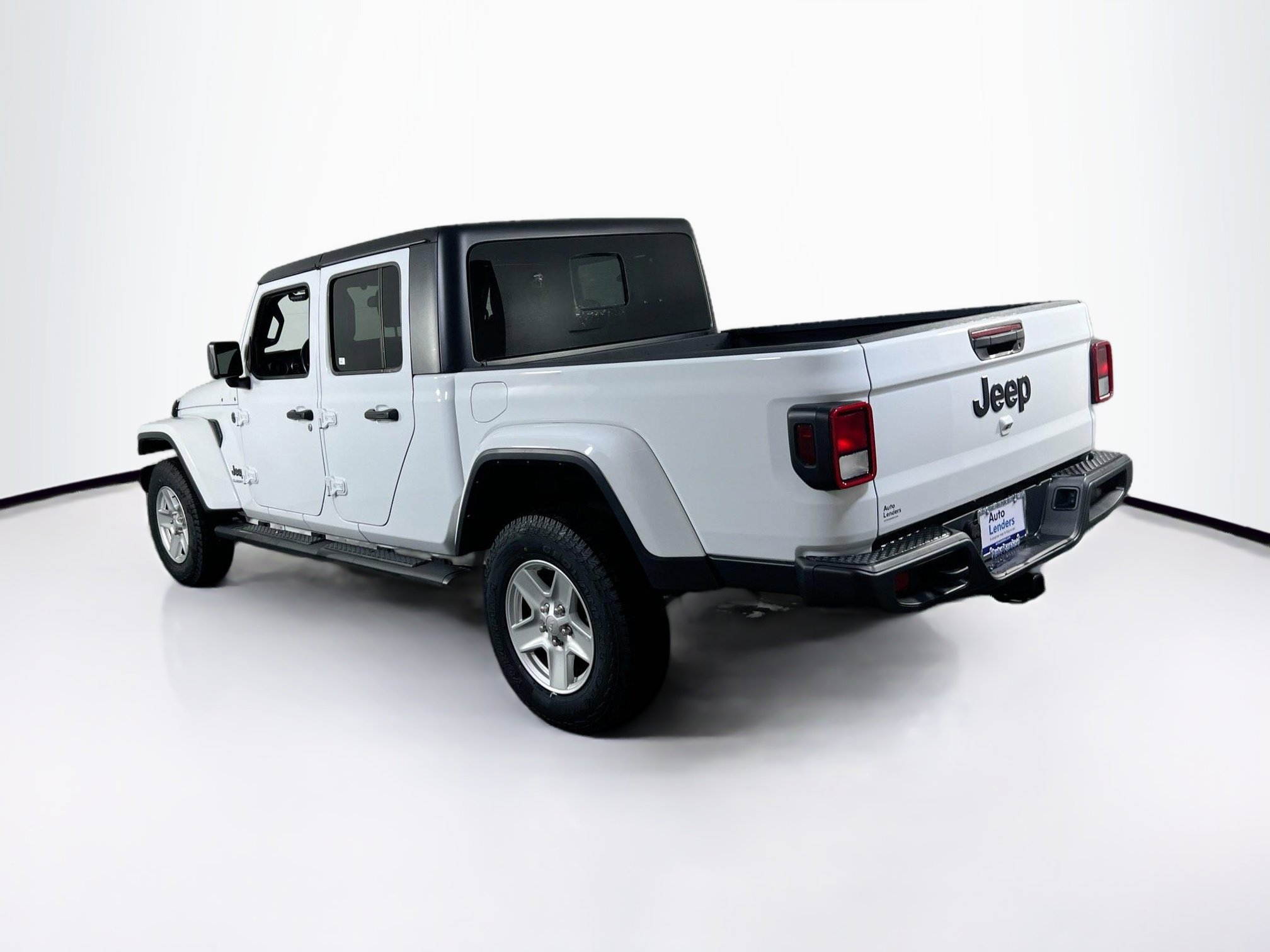 Used 2022 Jeep Gladiator Sport image 7