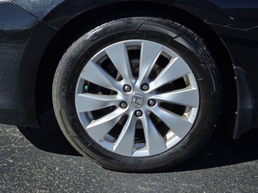 Used 2014 Honda Accord Touring image 5