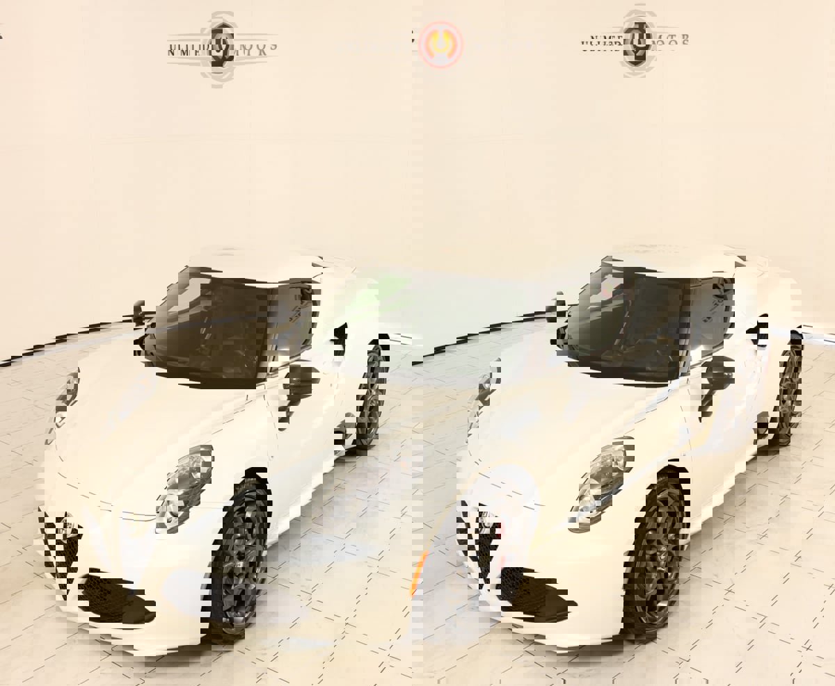 Used 2015 Alfa Romeo 4C Base w/ Leather Interior Group image 34