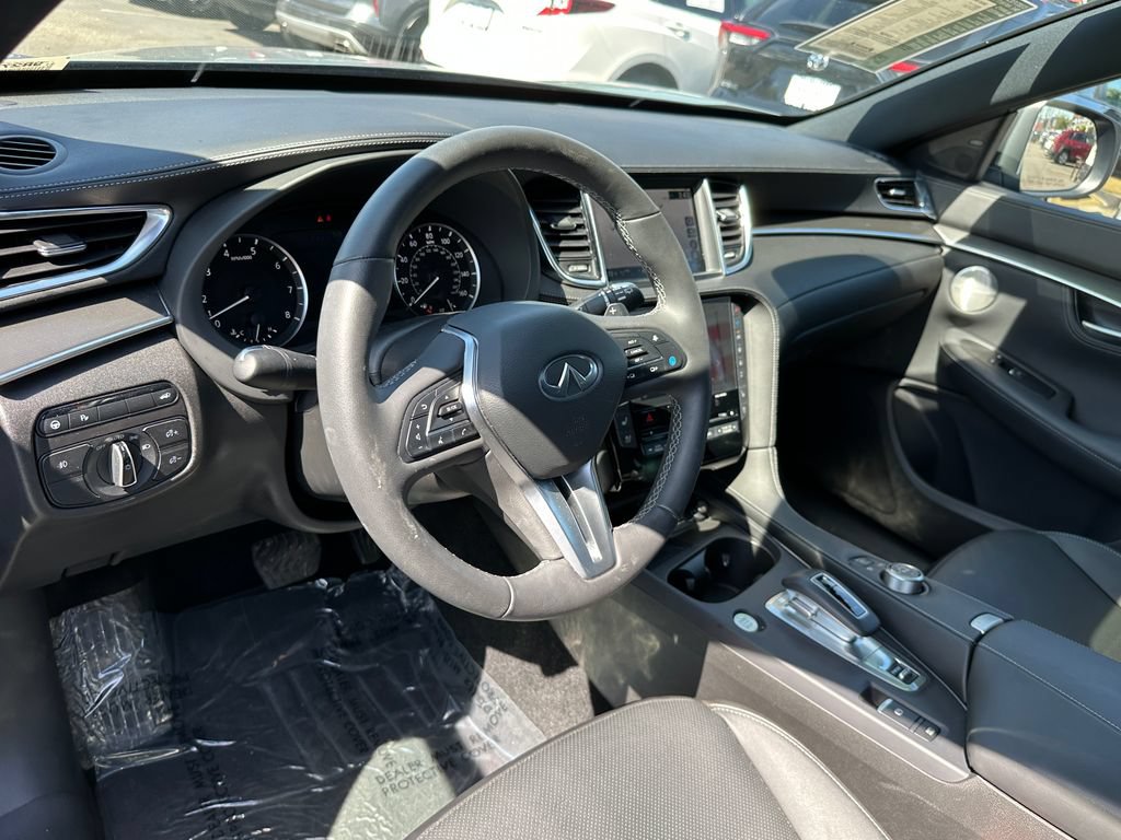Used 2025 INFINITI QX55 Essential AWD/4WD image 22