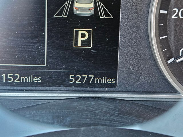 Used 2025 Nissan Versa SV w/ Trunk Package image 10