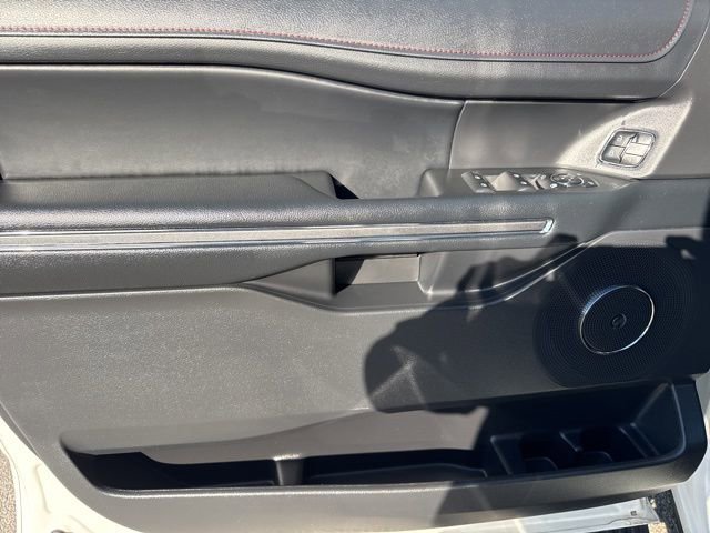 Used 2024 Ford Expedition Limited image 10