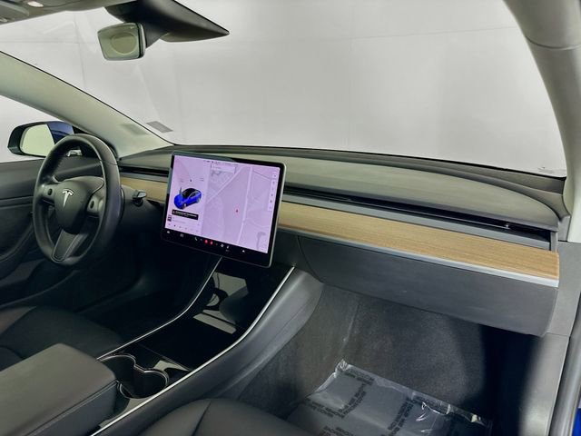 Used 2018 Tesla Model 3 Performance image 28