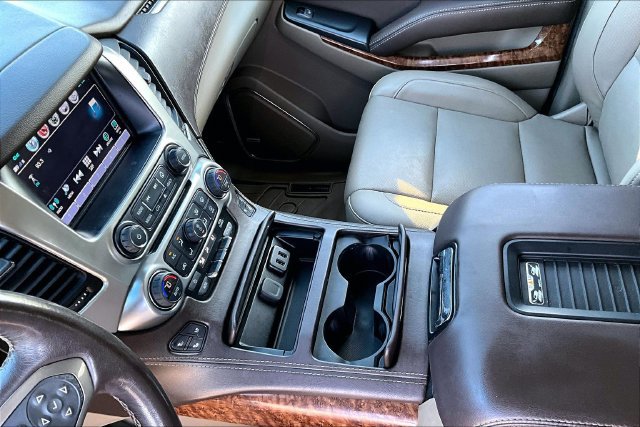 Used 2019 Chevrolet Tahoe Premier AWD/4WD image 18