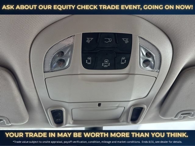 Used 2023 Chrysler Pacifica Limited FWD image 16