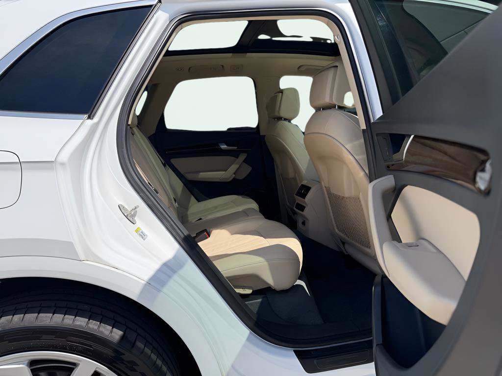 Used 2018 Audi Q5 2.0T Premium Plus w/ Premium Plus Package AWD/4WD image 26