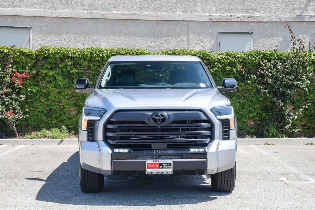 Used 2024 Toyota Tundra Limited AWD/4WD image 2