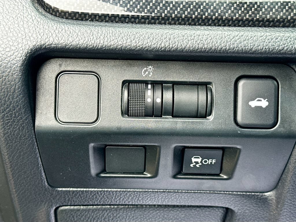 Used 2016 Subaru WRX Premium AWD/4WD image 10