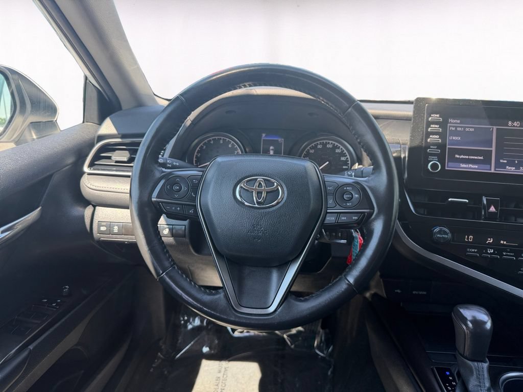 Used 2024 Toyota Camry SE FWD image 12