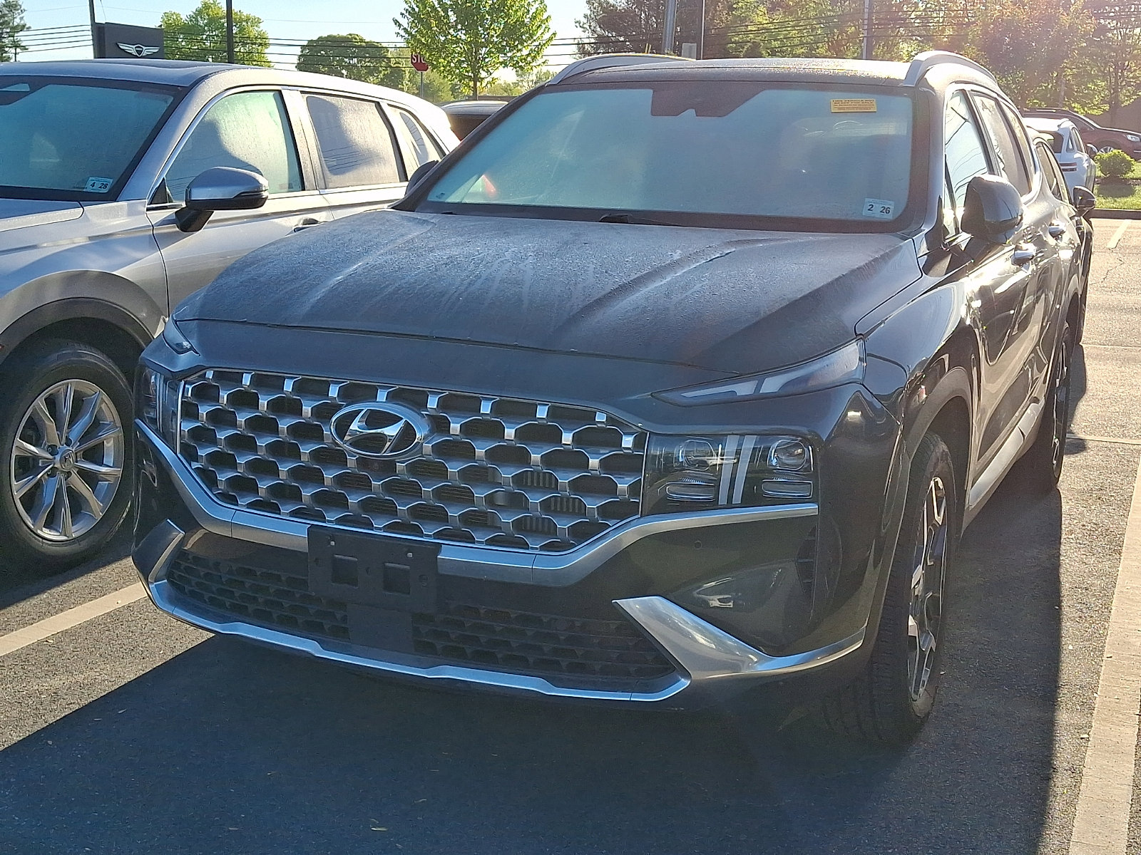 Used 2021 Hyundai Santa Fe Limited FWD image 2