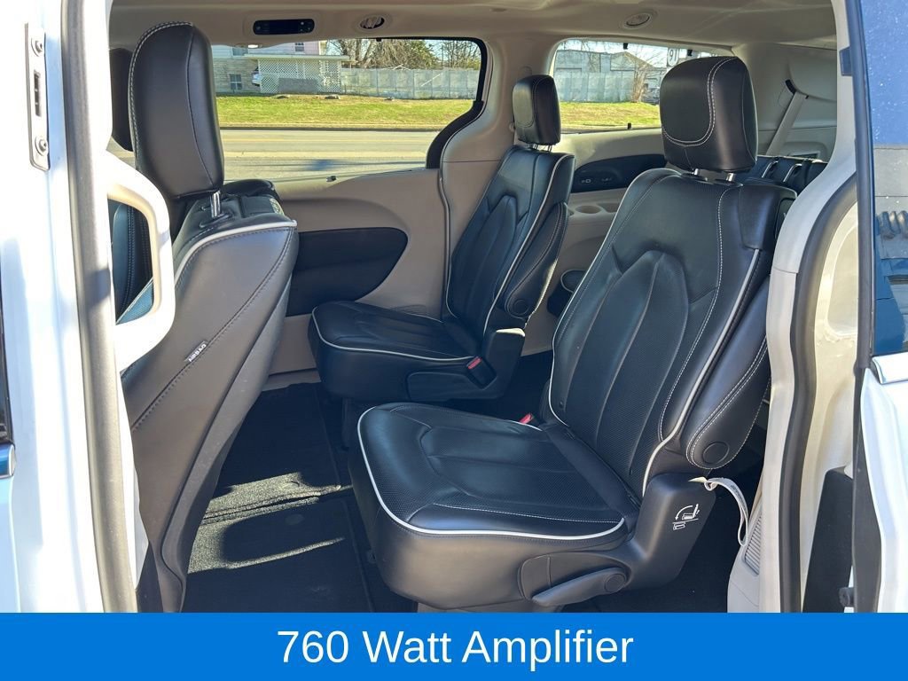 Used 2023 Chrysler Pacifica Limited w/ Uconnect Theater Family Group AWD/4WD image 18