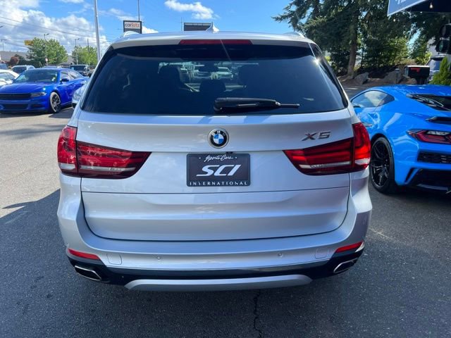 Used 2018 BMW X5 xDrive35i w/ M Sport Package AWD/4WD image 4