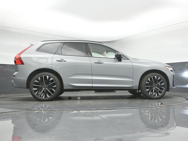 New 2026 Volvo XC60 B5 Ultra w/ Protection Package Premier image 45