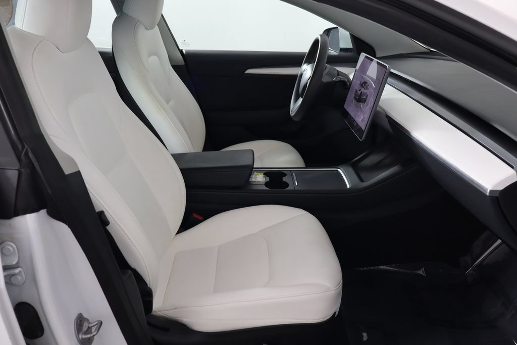 Used 2023 Tesla Model 3 Standard Range RWD image 17