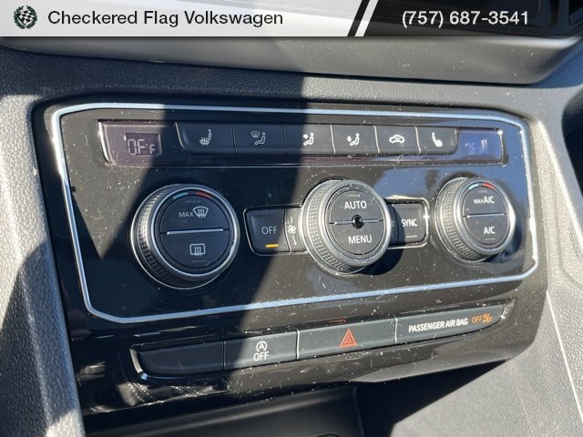 Used 2022 Volkswagen Atlas Cross Sport SE image 41