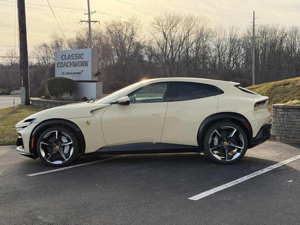 Used 2025 Ferrari Purosangue image 4