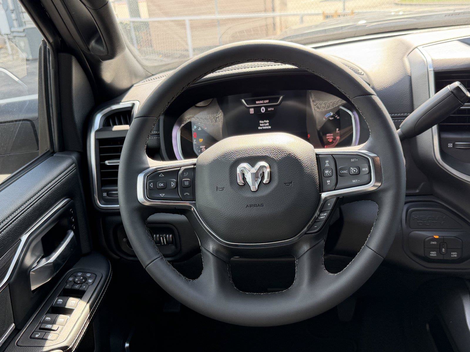 Used 2025 RAM 2500 Laramie AWD/4WD image 20