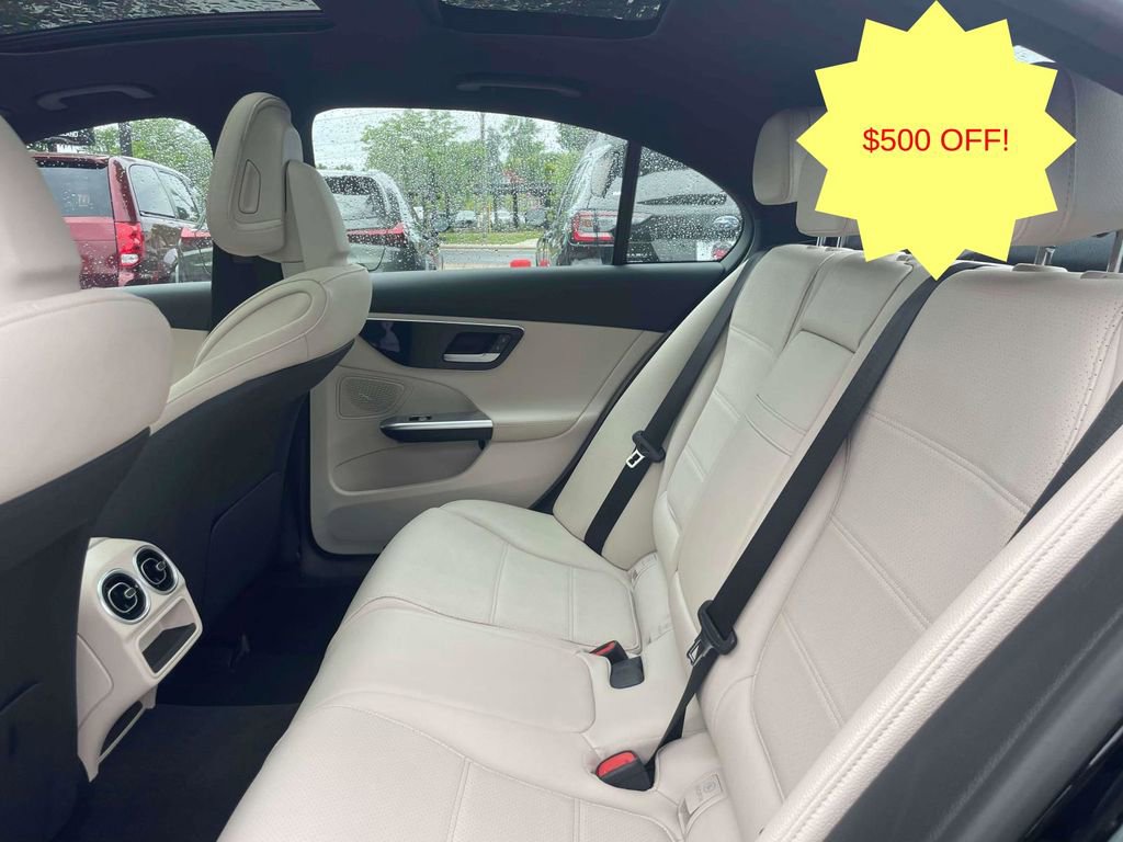 Used 2025 Mercedes-Benz C 300 4MATIC Sedan image 11
