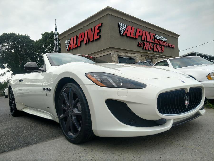 Used 2013 Maserati GranTurismo Sport image 32