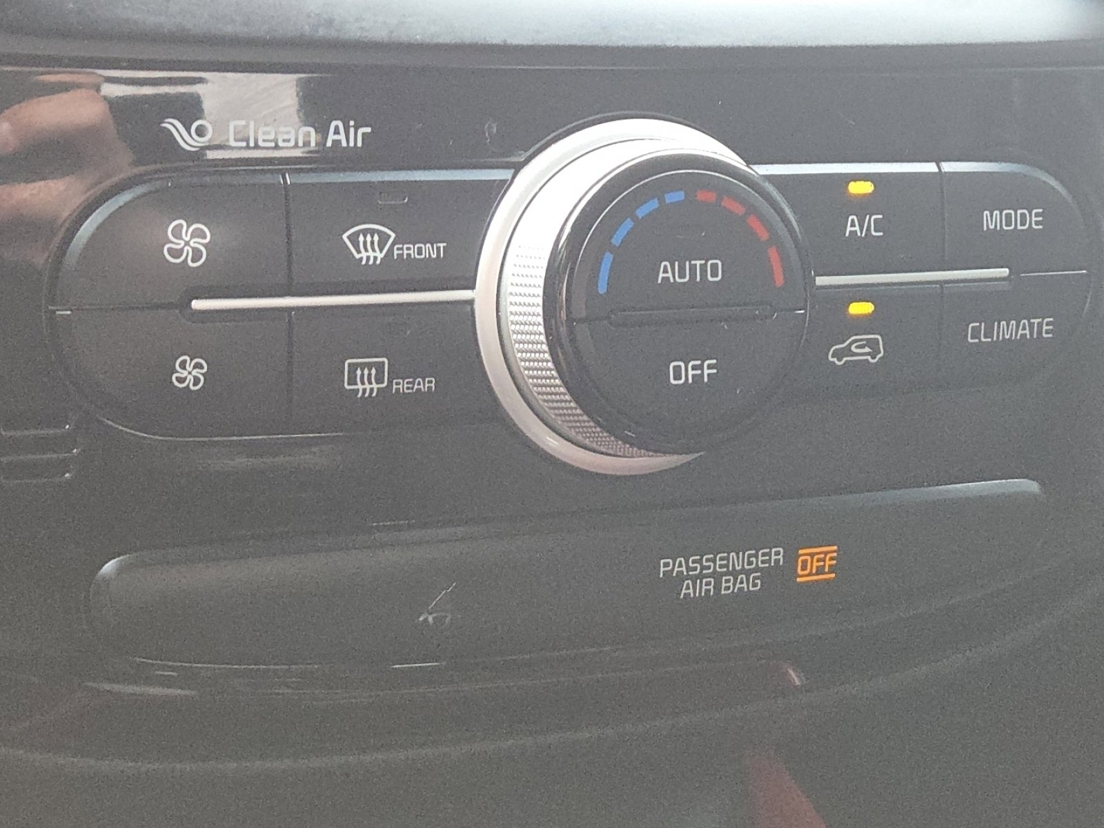 Used 2019 Kia Soul + FWD image 27