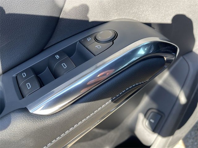 New 2026 Chevrolet Traverse LT w/ Sun and Wheel Package image 13